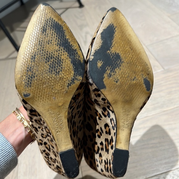 Franco Sarto the artist collection leopard wedge size 5 - Picture 4 of 6